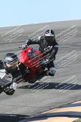 media/Oct-13-2025-Moto Forza (Mon) [[a66d839500]]/4-C Group/Session 2 (Bowl)/